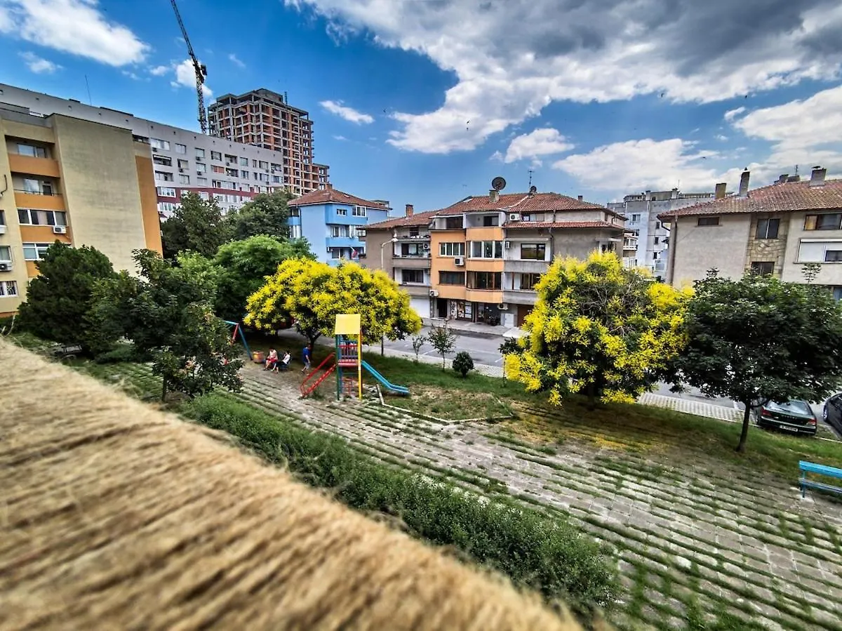 Ariazapartment Spacious Family & Homeoffice Friendly Burgas Apartment